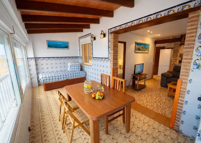 Apartamento En Primera Linea De Playa Con Vistas Al Mar Apartmán *